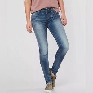 Buckle Black Women's Skinny Jeans Size 30 x 32